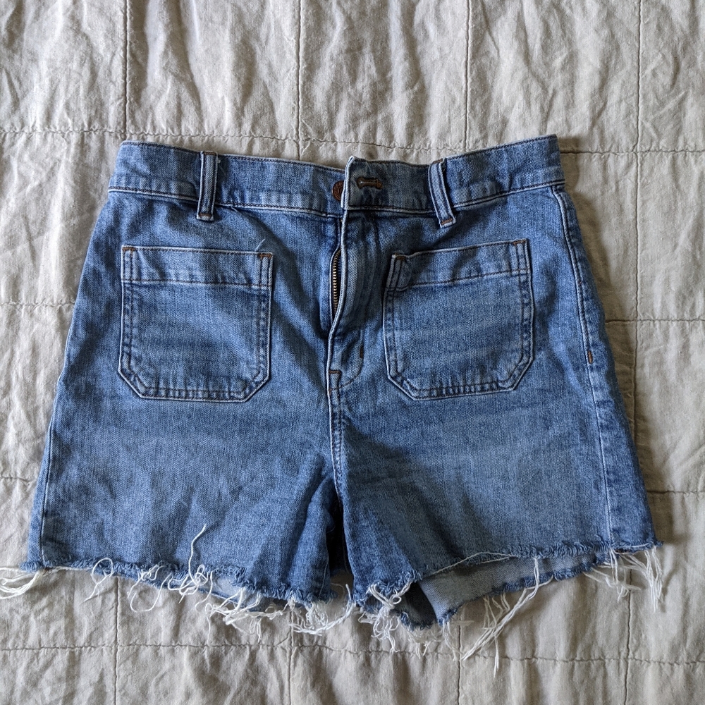 Madewell high rise patch pocket denim shorts
